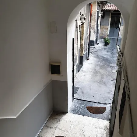 Porta Garibaldi *