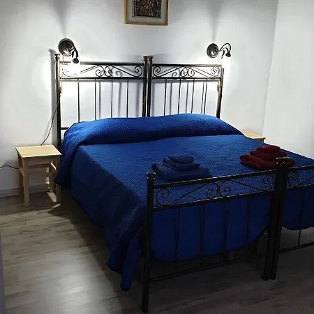 Porta Garibaldi Apartment