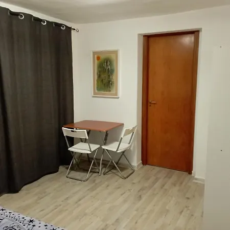 Porta Garibaldi Apartment