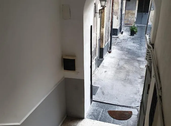 Porta Garibaldi *